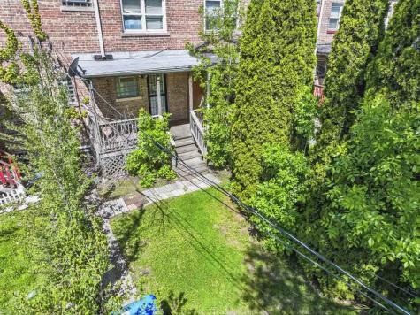7843 South Yates Boulevard Chicago IL 60649