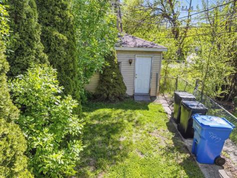 7843 South Yates Boulevard Chicago IL 60649