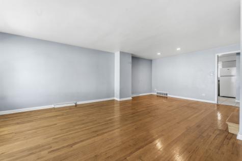 7843 South Yates Boulevard Chicago IL 60649
