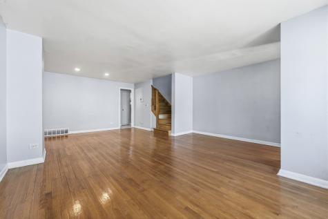 7843 South Yates Boulevard Chicago IL 60649