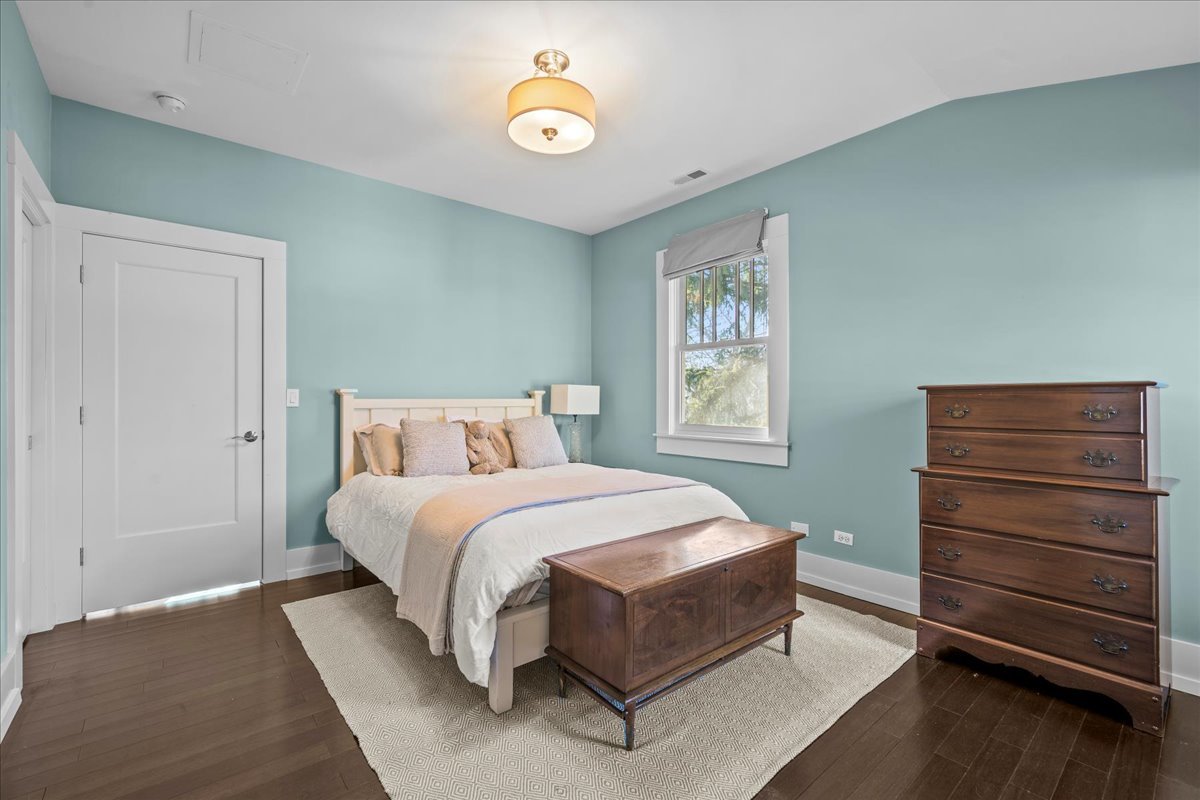 412 Central Avenue Wilmette IL 60091
