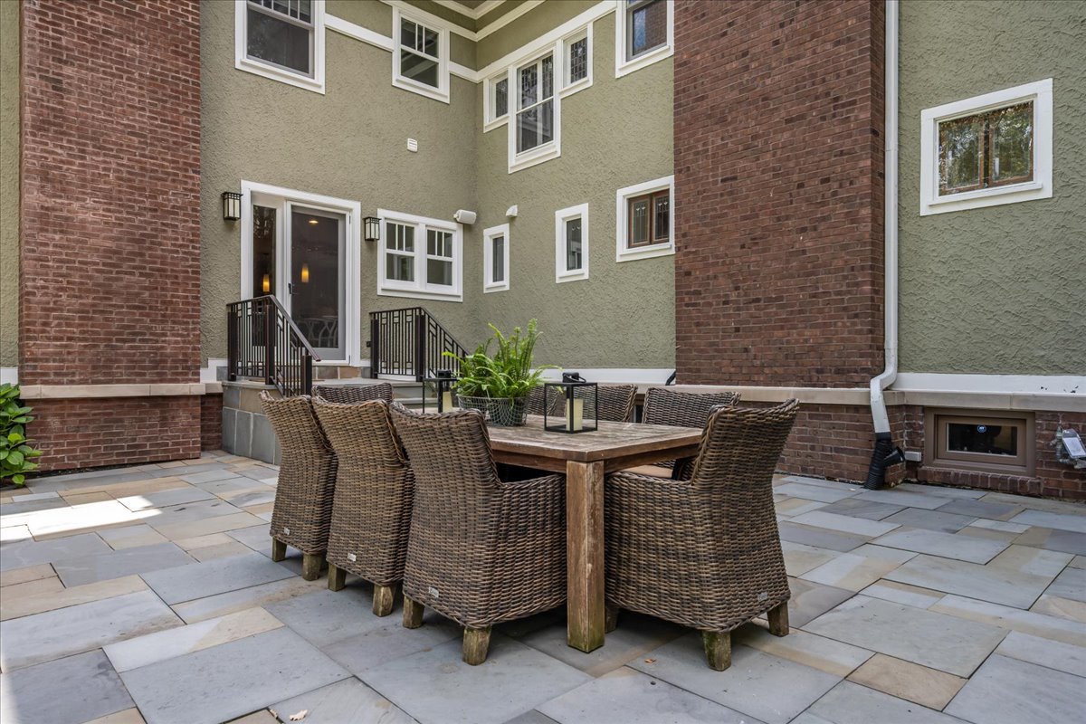 412 Central Avenue Wilmette IL 60091