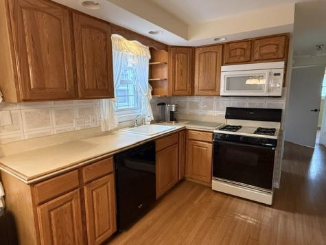 5804 West 59th Street Chicago IL 60638