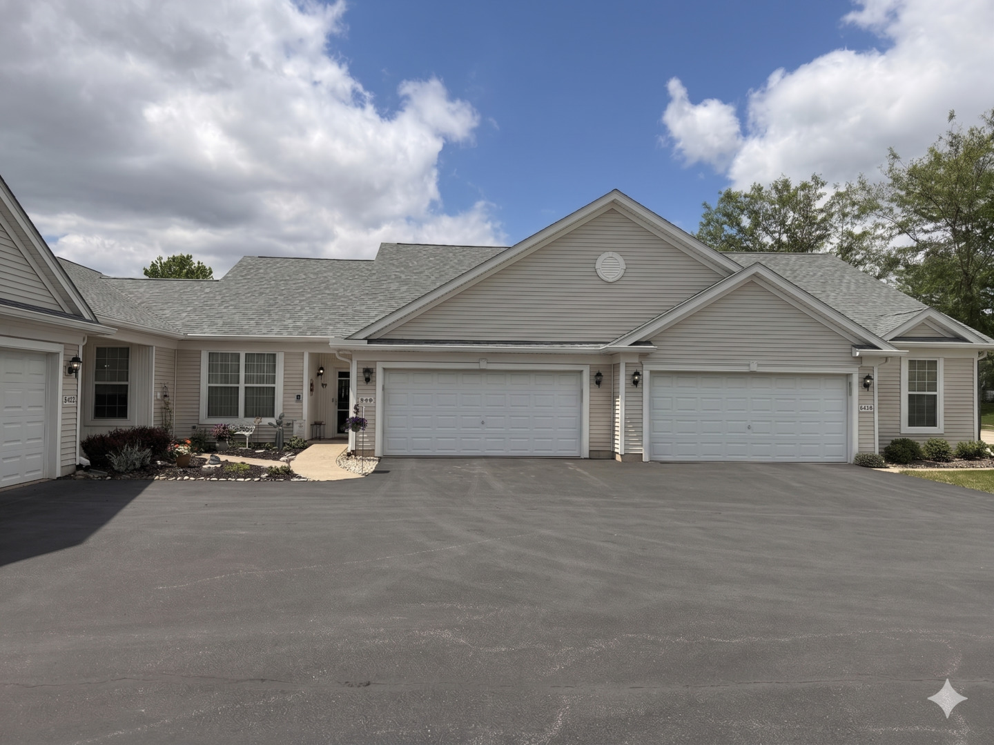 14045 Moraine Hills Drive Huntley IL 60142