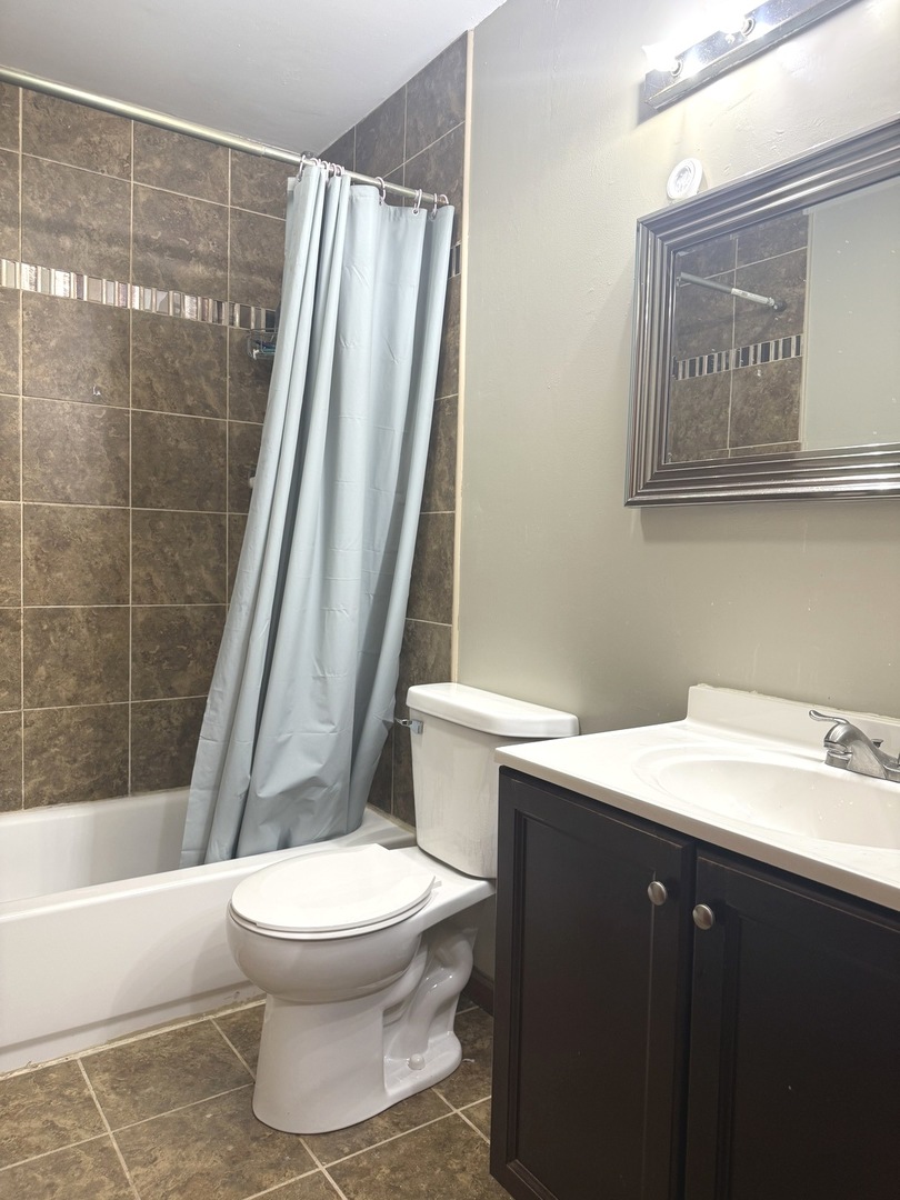 39 Dennison Drive Glendale Heights IL 60139