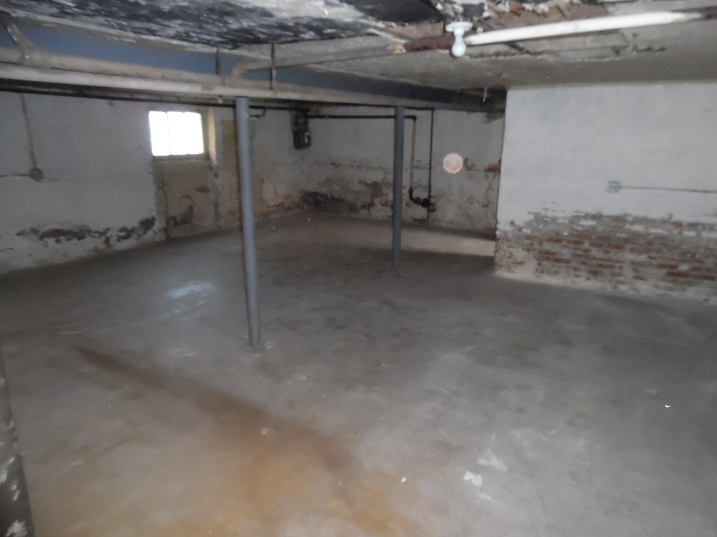 8211 South Morgan Street Chicago IL 60620