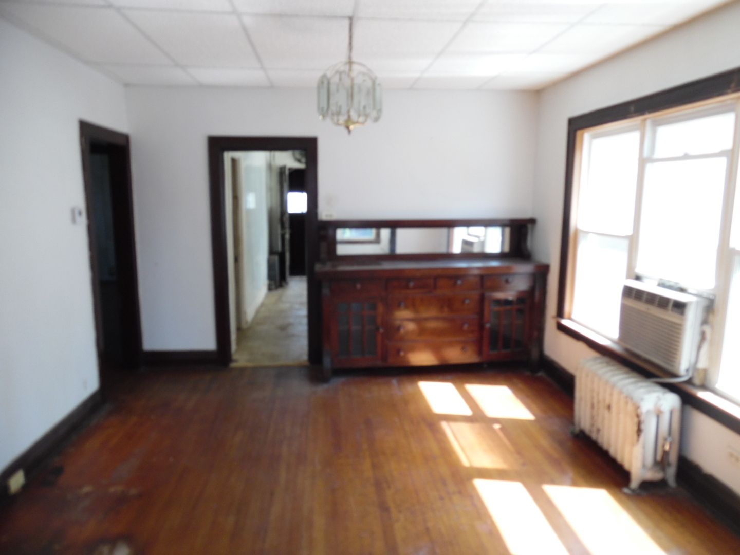8211 South Morgan Street Chicago IL 60620