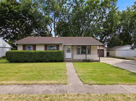 400 Phyllis Avenue SE Rochelle IL 61068