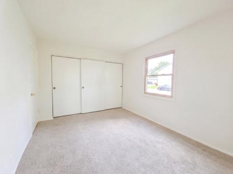 400 Phyllis Avenue SE Rochelle IL 61068