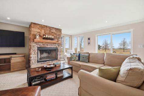 2547 Reynolds Road Ashton IL 61006