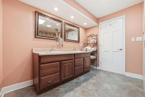 2547 Reynolds Road Ashton IL 61006