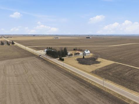 2547 Reynolds Road Ashton IL 61006