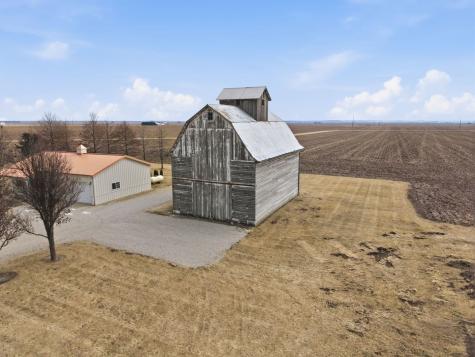 2547 Reynolds Road Ashton IL 61006
