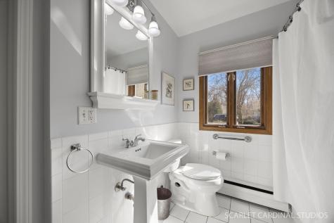 710 North Kenilworth Avenue Glen Ellyn IL 60137