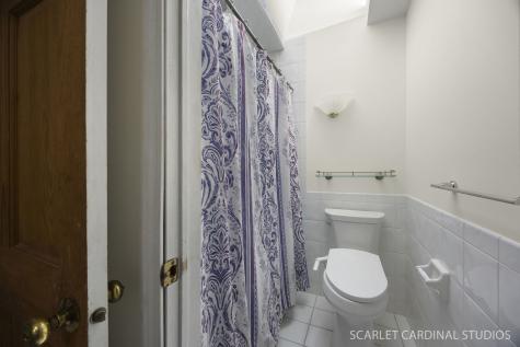 710 North Kenilworth Avenue Glen Ellyn IL 60137