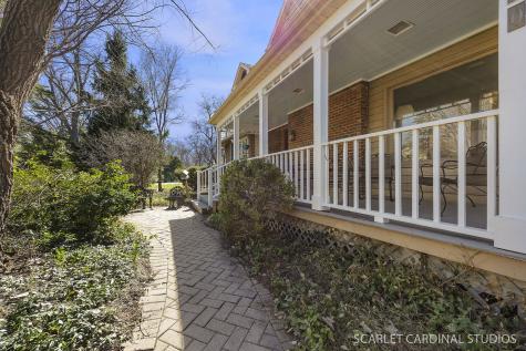 710 North Kenilworth Avenue Glen Ellyn IL 60137
