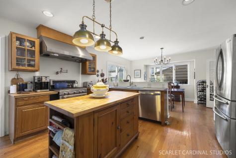 710 North Kenilworth Avenue Glen Ellyn IL 60137