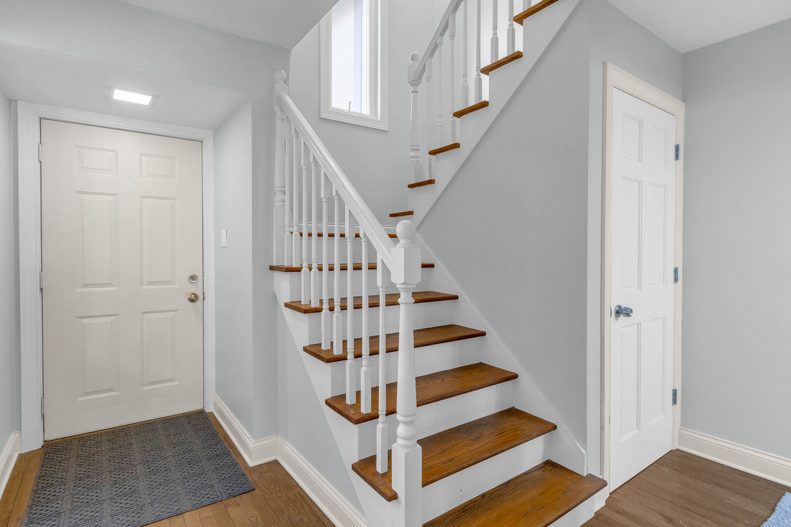 18w266 Knollwood Lane Villa Park IL 60181