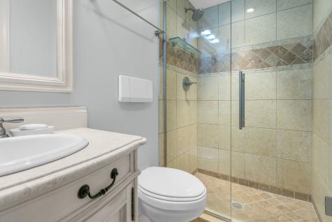 18w266 Knollwood Lane Villa Park IL 60181
