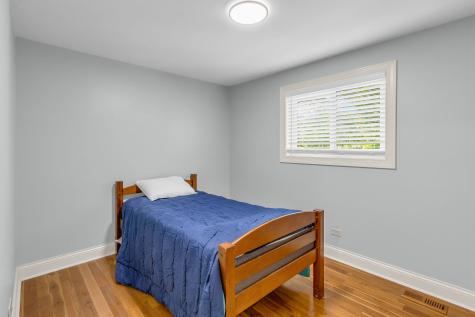 18w266 Knollwood Lane Villa Park IL 60181