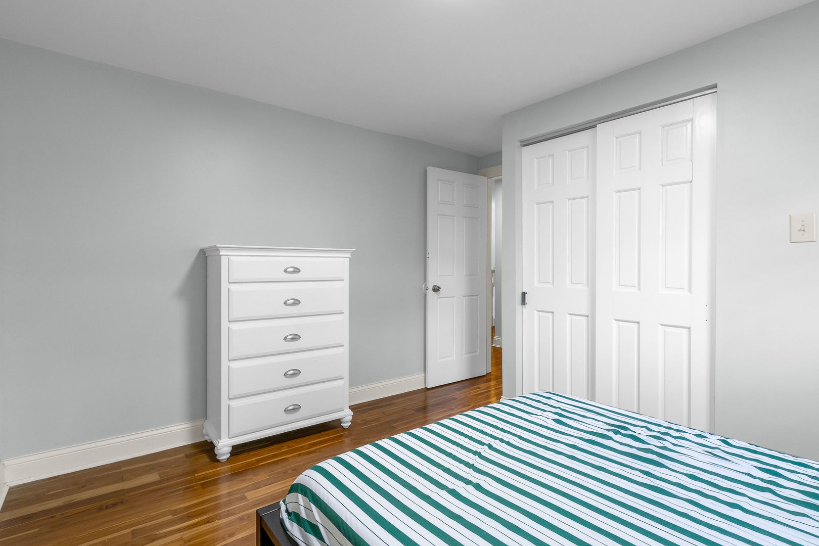 18w266 Knollwood Lane Villa Park IL 60181