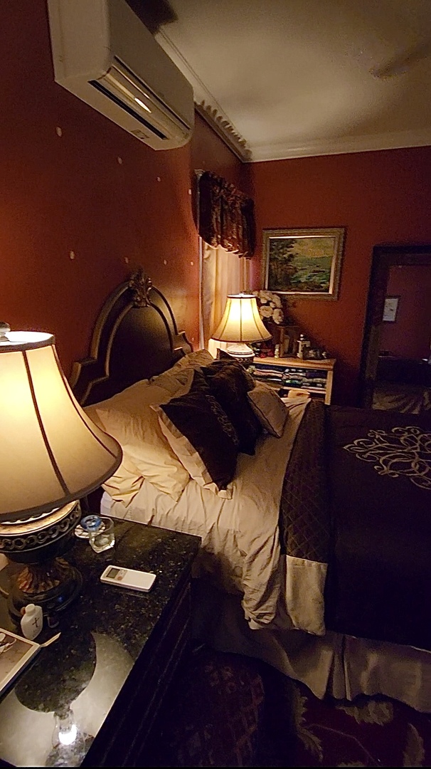 7822 South Throop Street Chicago IL 60620