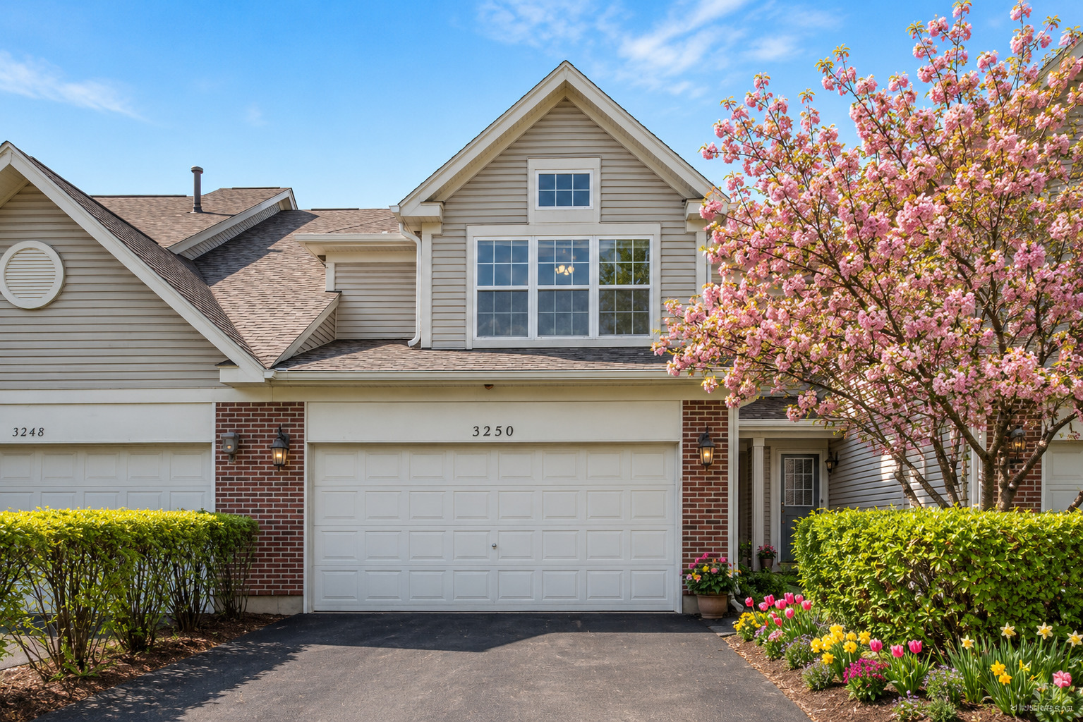 3250 Cool Springs Court Naperville IL 60564