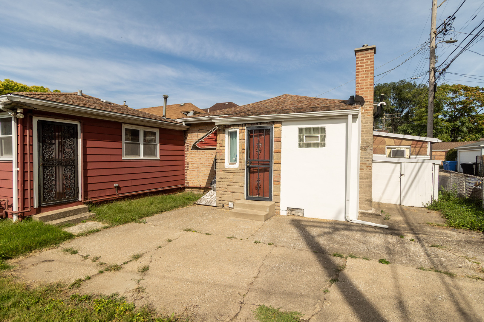 8351 South Cregier Avenue Chicago IL 60617
