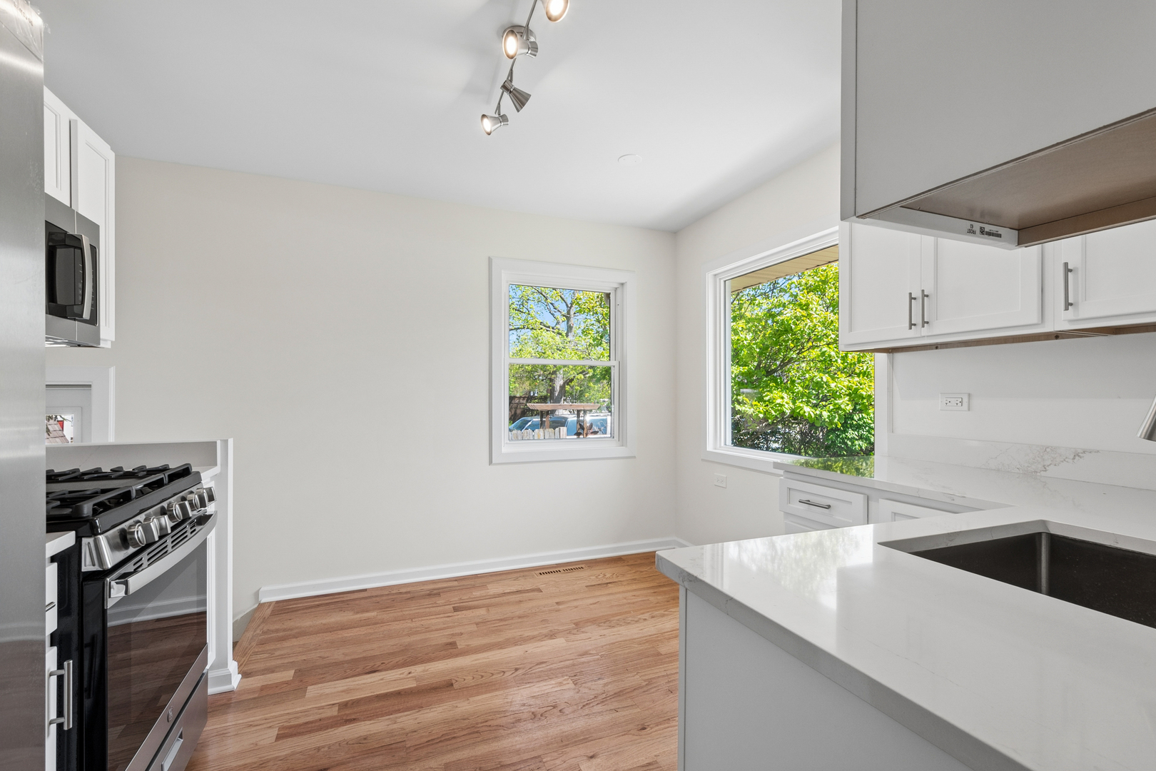 625 Hibbard Road Wilmette IL 60091