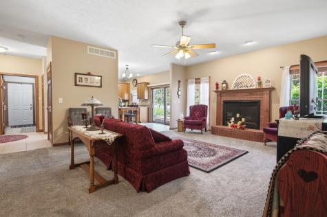 2102 Laurel Park Place Champaign IL 61822