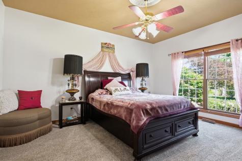 2102 Laurel Park Place Champaign IL 61822