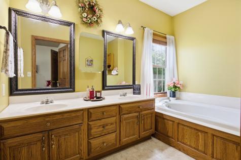 2102 Laurel Park Place Champaign IL 61822