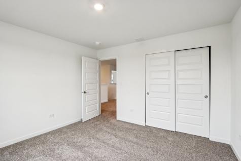 1868 Keating Drive Aurora IL 60503