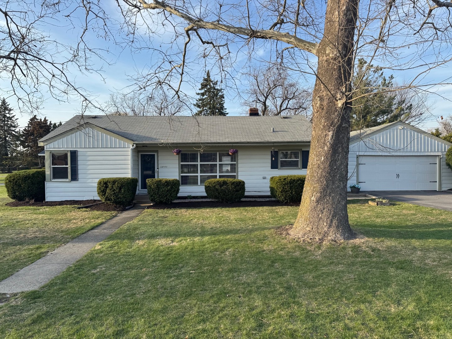 15W492 Concord Street Elmhurst IL 60126