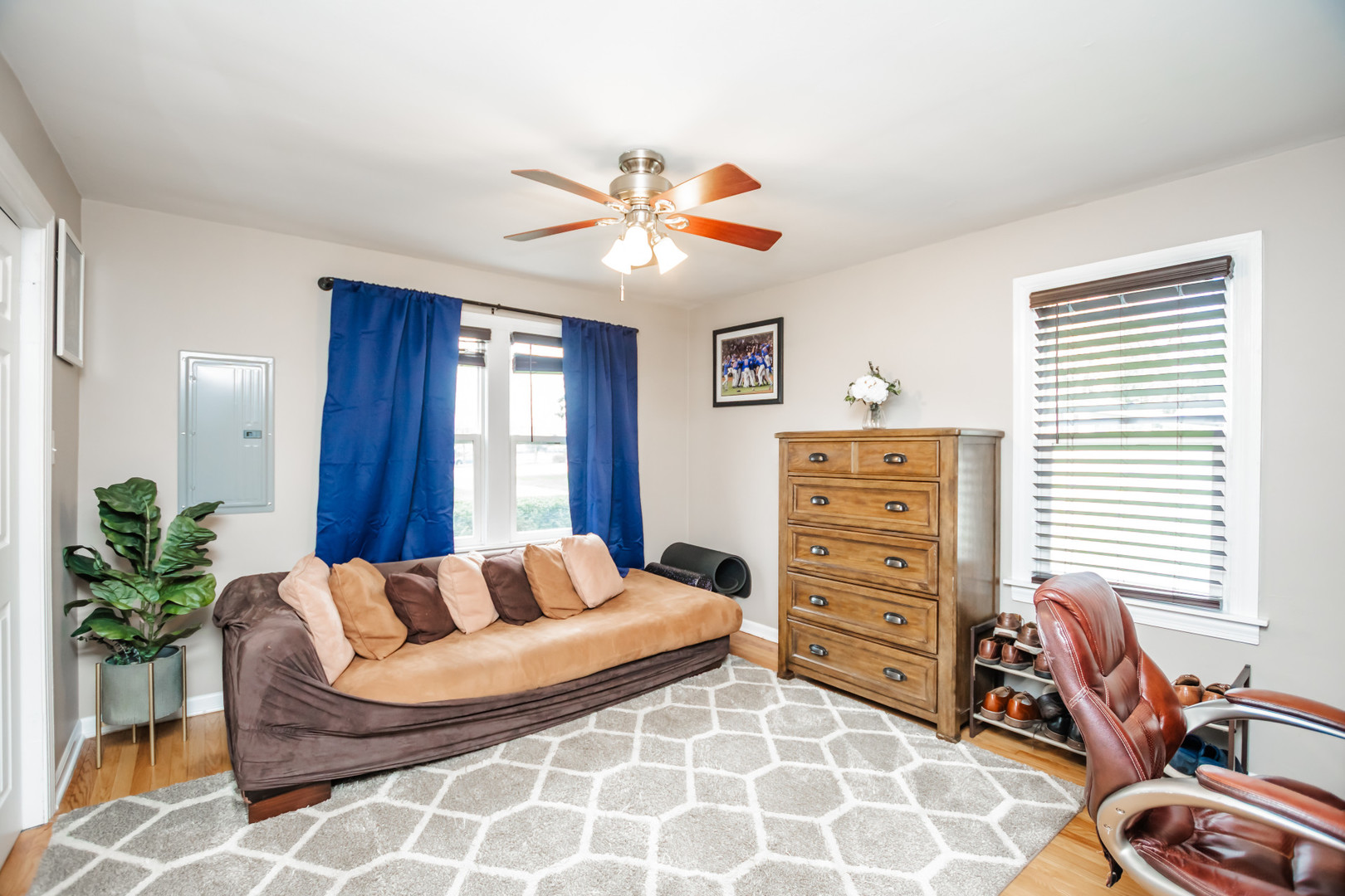 15W492 Concord Street Elmhurst IL 60126