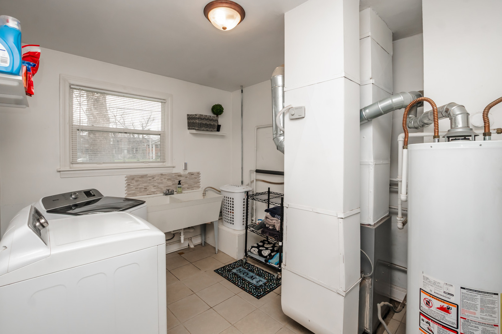 15W492 Concord Street Elmhurst IL 60126