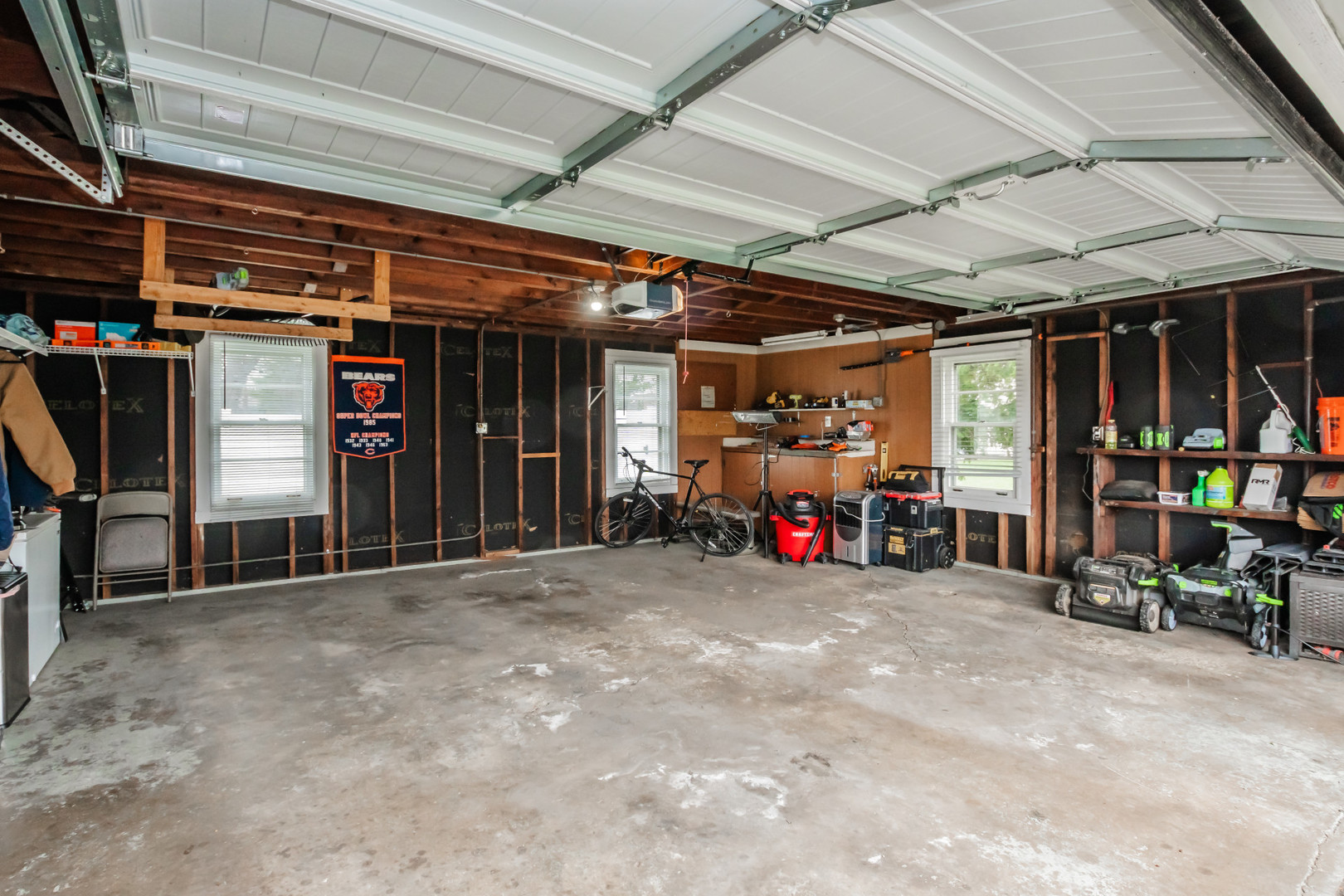 15W492 Concord Street Elmhurst IL 60126