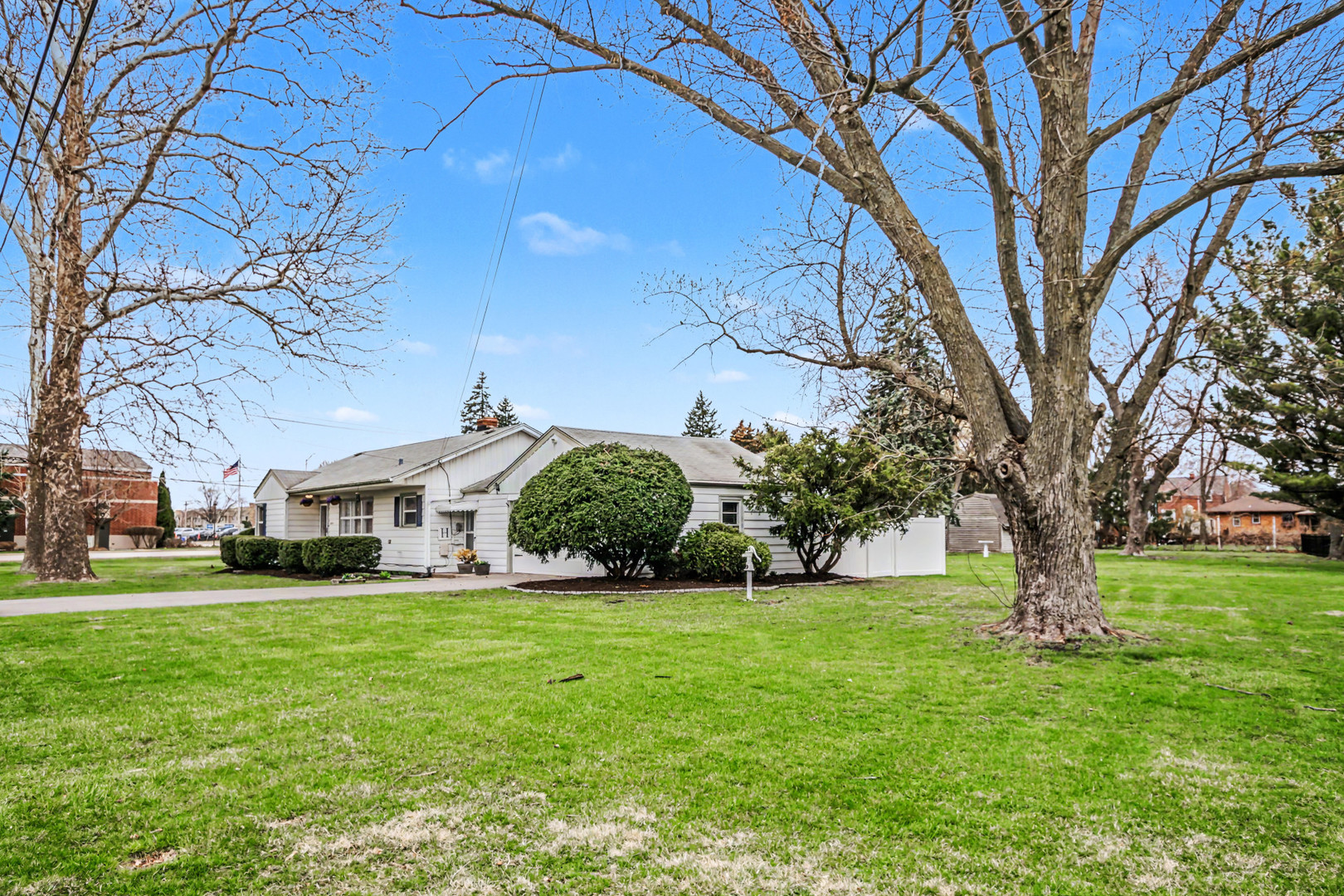 15W492 Concord Street Elmhurst IL 60126