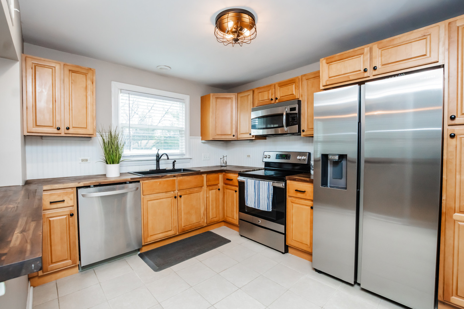15W492 Concord Street Elmhurst IL 60126