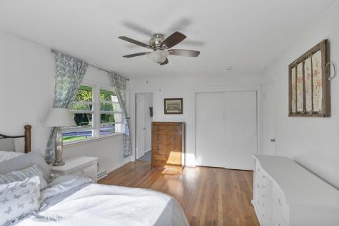 405 Thomas Drive Sycamore IL 60178