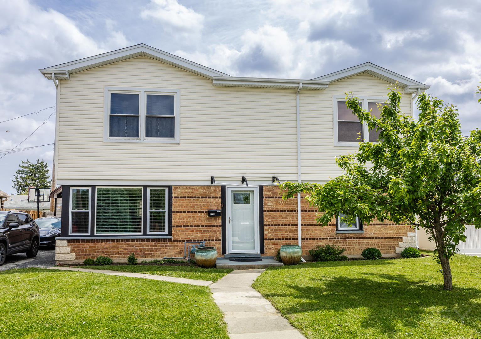 2717 Atlantic Street Franklin Park IL 60131