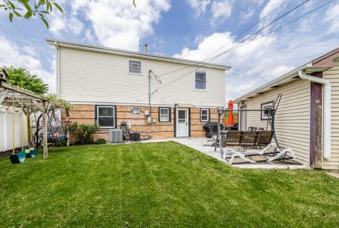 2717 Atlantic Street Franklin Park IL 60131