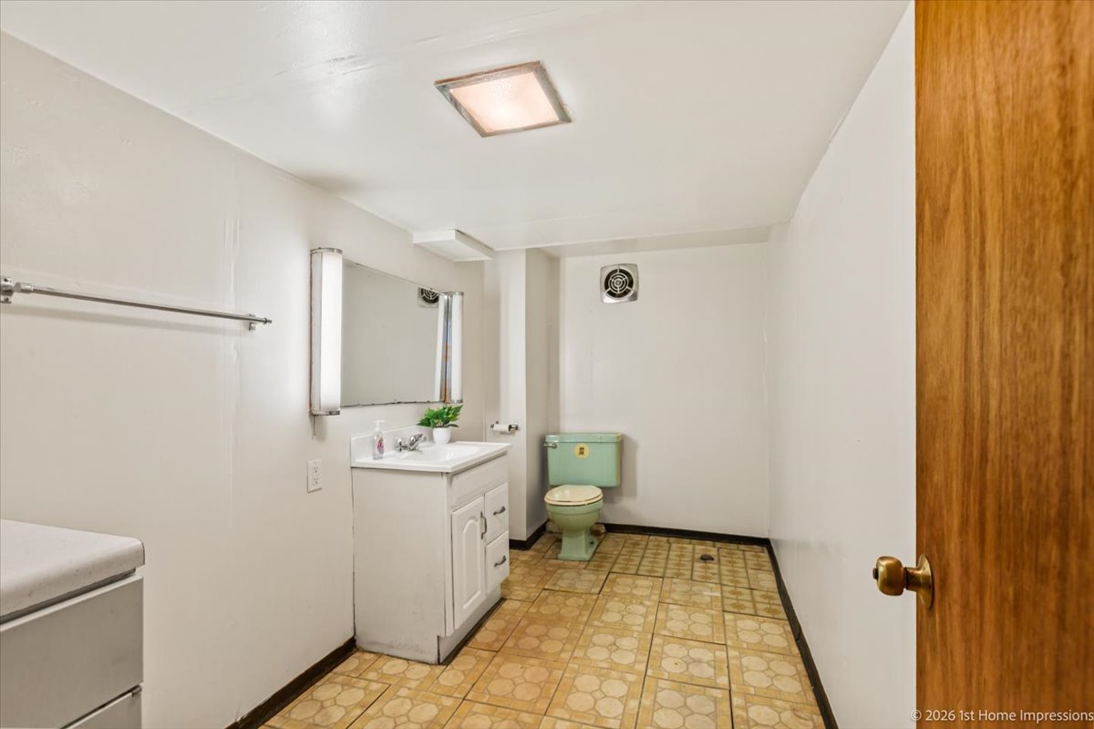 9726 South Peoria Street Chicago IL 60643