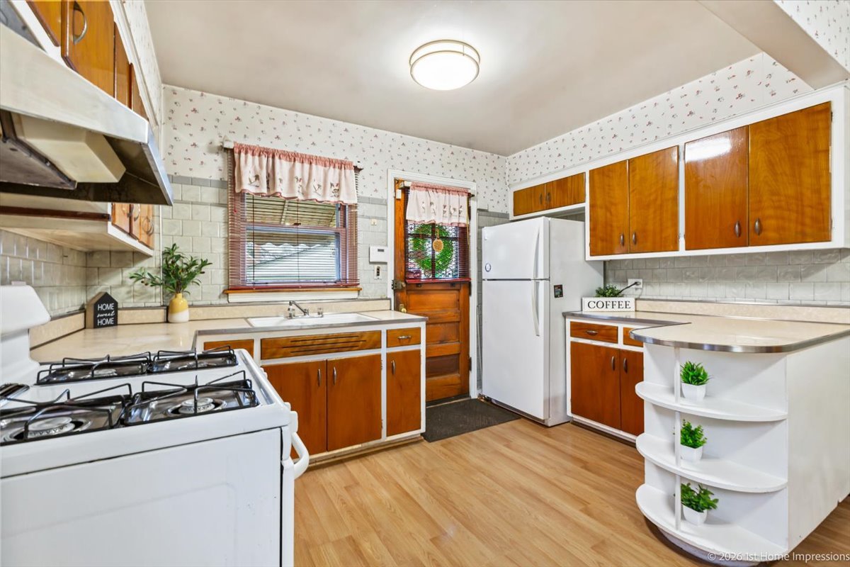 9726 South Peoria Street Chicago IL 60643