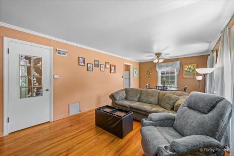 3201 Kemman Avenue Brookfield IL 60513