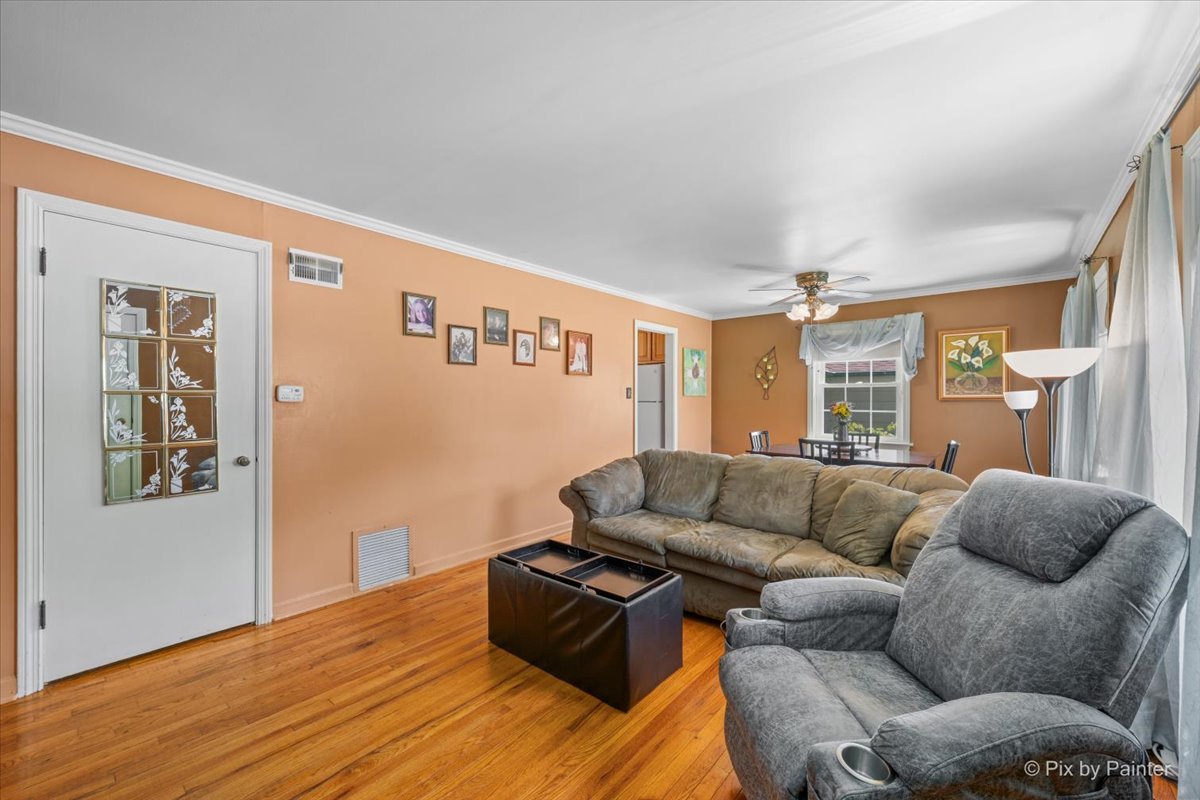 3201 Kemman Avenue Brookfield IL 60513