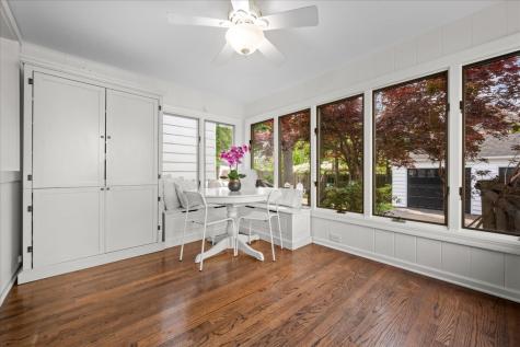 1943 Greenwood Avenue Wilmette IL 60091