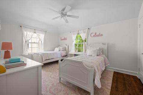 1943 Greenwood Avenue Wilmette IL 60091
