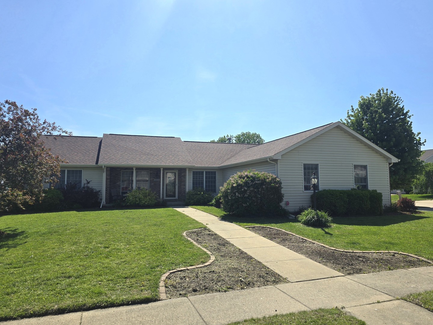 3308 Wynstone Drive Champaign IL 61822