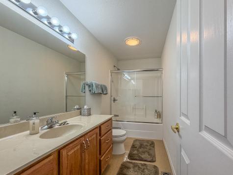 3308 Wynstone Drive Champaign IL 61822